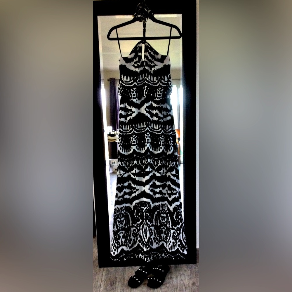 Tori Richard 100% silk with lining Size 2